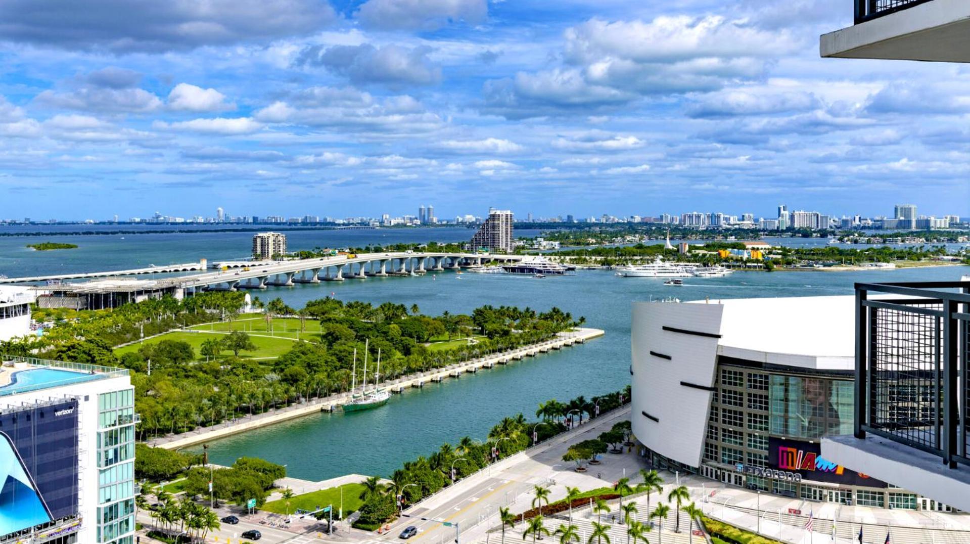 Experience The Perfect Miami Life!! Centrally Located Luxury Condo! Εξωτερικό φωτογραφία